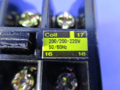 標準形補助継電器 200V SRC50-2F/X
