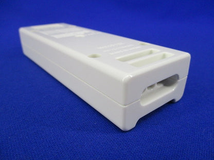 接地15A露出ダブルコンセント(8個入) WK1512K