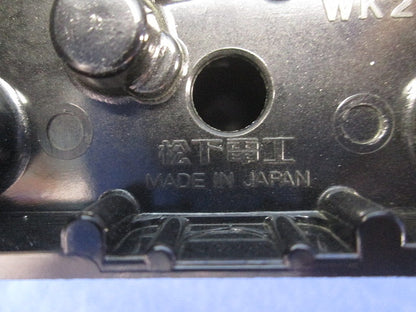 接地3P20A引掛露出コンセント(3個入) WK2420K