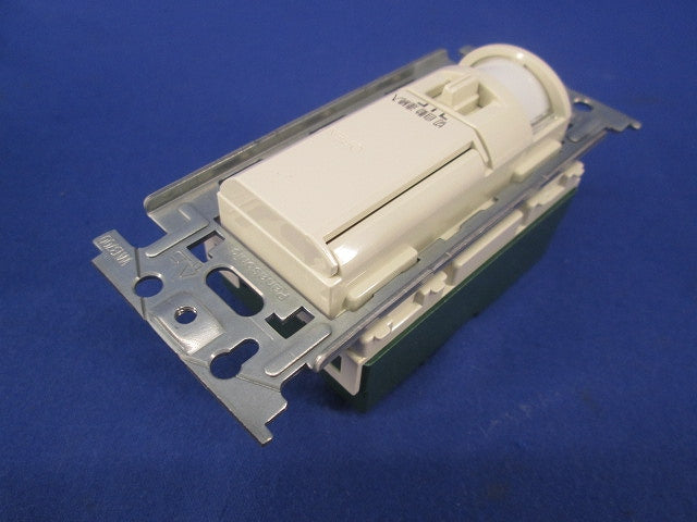 壁取付熱線センサ付自動スイッチ WN5640K