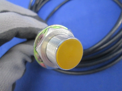 アンプ分離型近接センサ3m(ジャンク品) E2C-X5A