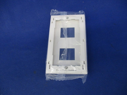 コンセントプレート2コ用(8枚入)(ホワイト)(新品未開梱) WTF8002W