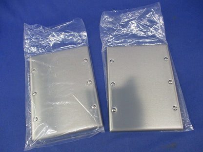 新金属カバープレート3連(取付枠付)(2枚入) WN7593