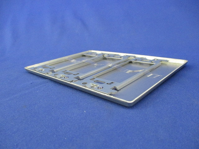 新金属カバープレート3連(取付枠付)(2枚入) WN7593