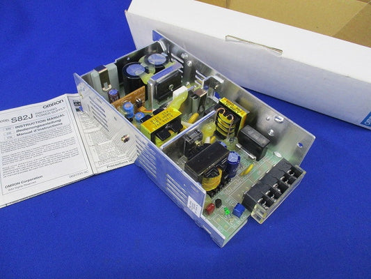 スイッチング・パワーサプライ S82J-10015A