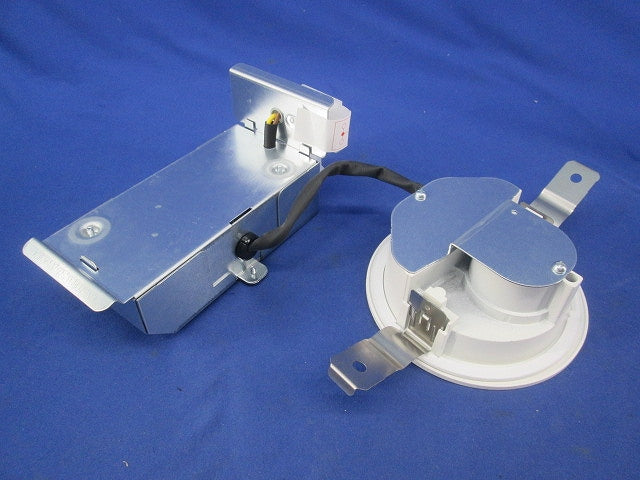 LEDダウンライトφ100(ホワイト) LGDC3104LLE1