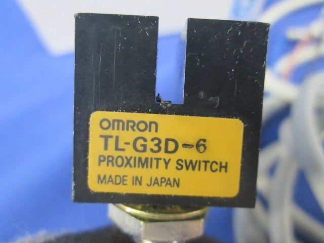 角柱型標準タイプ近接センサ(ジャンク品) TL-G3D-6