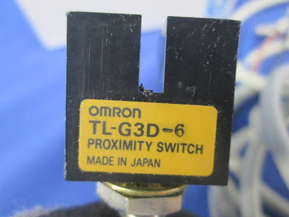 角柱型標準タイプ近接センサ(ジャンク品) TL-G3D-6