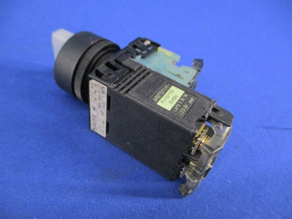 φ22コマンドスイッチ AR22F0LM4