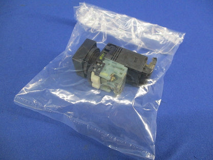 押しボタンスイッチ AR22E5M