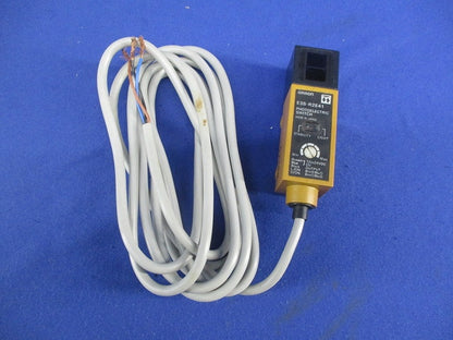 アンプ内蔵形光電センサ E3S-R2E41