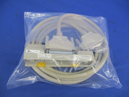 インターフェース端子台ケーブル EPD-37A+PCB37PS-3PR2