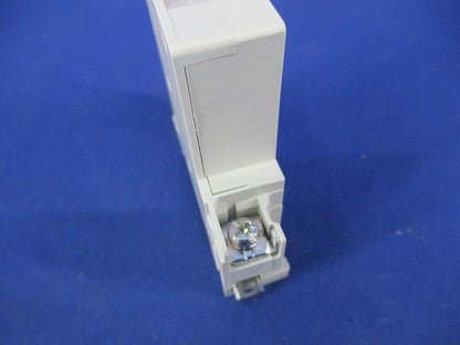 サーキットプロテクタ 1P1E10A CP30-BA