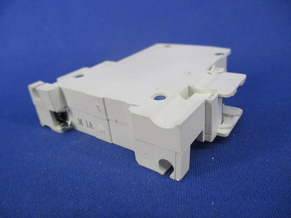 サーキットプロテクタ 1P1E1A CP30-BA