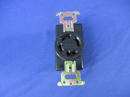 引掛形埋込コンセント3Pアース30A DC2694
