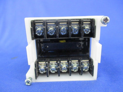温度調節器 E5CN-R2T