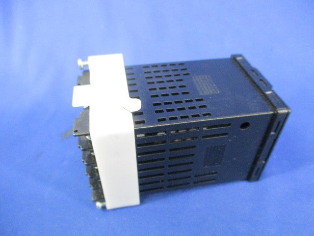 温度調節器 E5CN-R2T