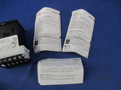 温度調節器 E5CN-R2T