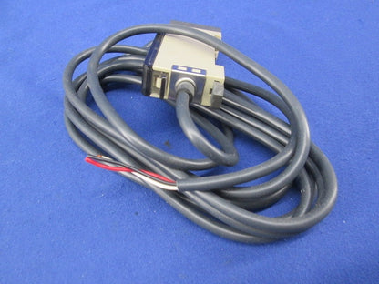 ファイバアンプ(ジャンク品) E3X-A11