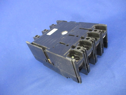 サーキットブレーカー4P30A(ジャンク品) NE54S