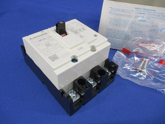 ノーヒューズブレーカ 3P30A NF30-CS3P30A