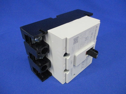 ノーヒューズブレーカ 3P30A NF30-CS3P30A