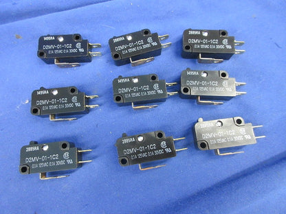 小形基本スイッチ(9個入) D2MV-01-1C2