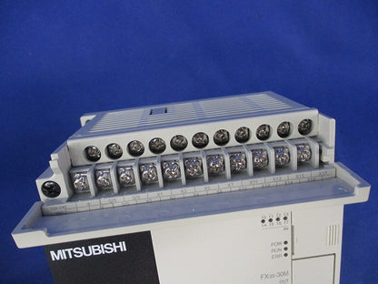 基本ユニット FX3S-30MT/ES