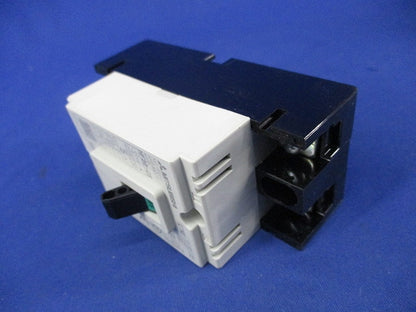 ノーヒューズ遮断器2P5A NF30-CS