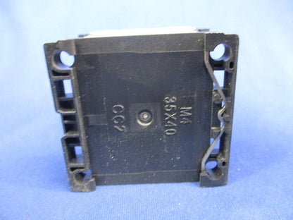 電磁接触器 SK06L