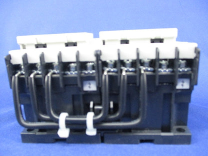 SKシリーズ 標準形電磁接触器(箱違い) SK06G