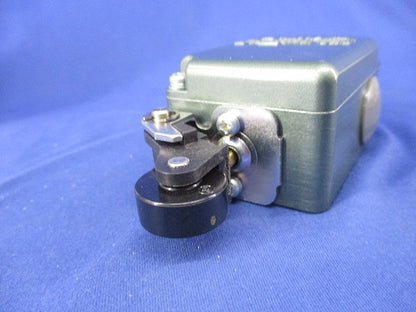 リミットスイッチ K244GR-2S