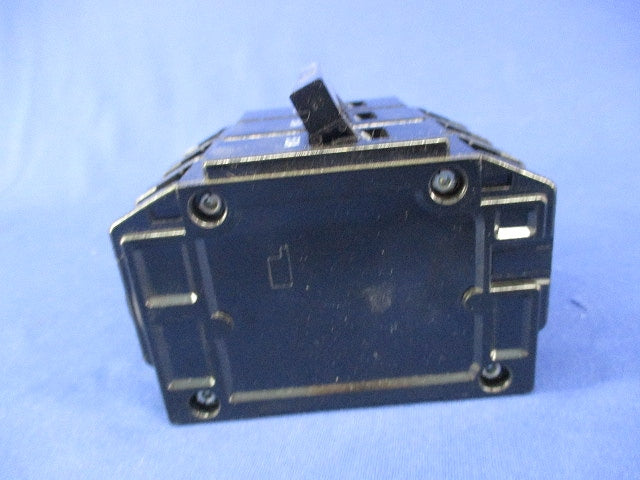 ノーヒューズブレーカ 3P50A BH-K