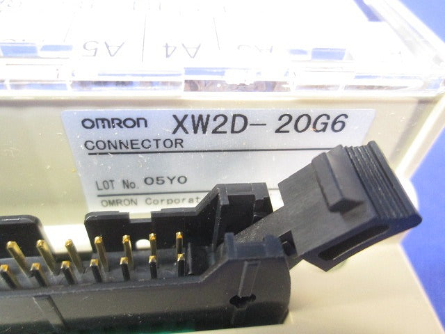 コネクタ端子台変換ユニット XW2D-20G6