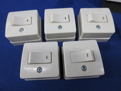 10A角型タンブラスイッチ・接地角型コンセントセット(混在9個入)National WS3001他