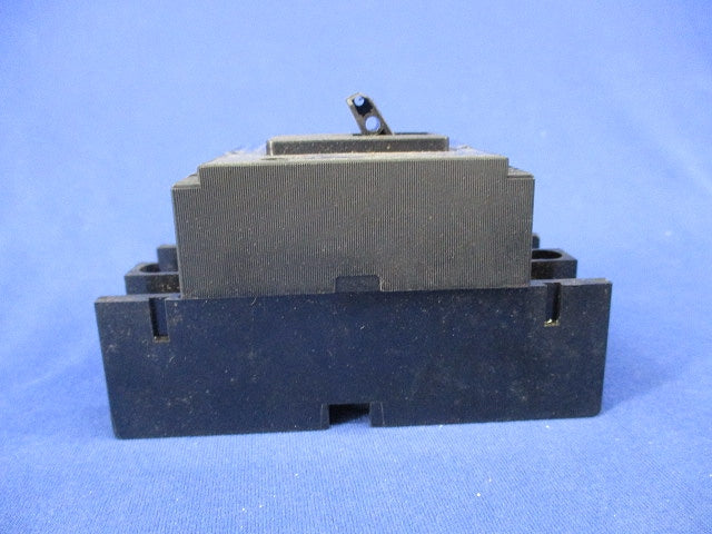 ノーヒューズ遮断器2P20A(ジャンク品) NF30-CS