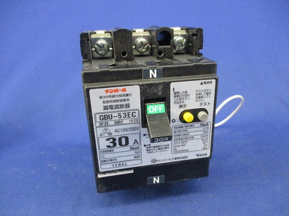 漏電遮断器3P3E30A(単3中性線欠相保護付) GBU-53EC