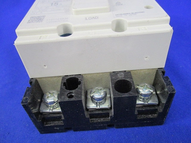 ノーヒューズ遮断器3P15A NF30-CS