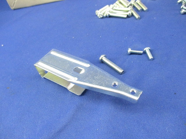 二重天井用金具(15個入) T38B