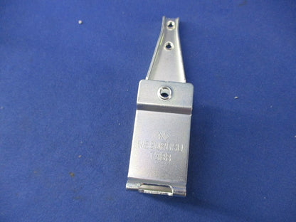 二重天井用金具(15個入) T38B