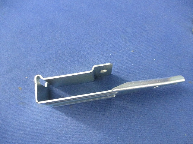 二重天井用金具(15個入) T38B