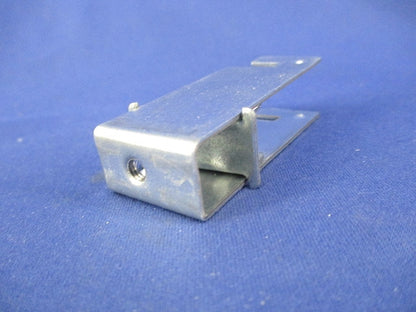 二重天井金具(20個入) T54C