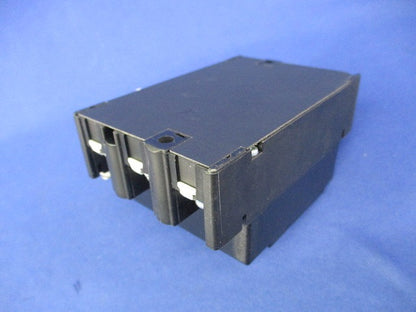 配線用遮断器3P2E30A(単3中性線欠相保護付) BU-53･1EC