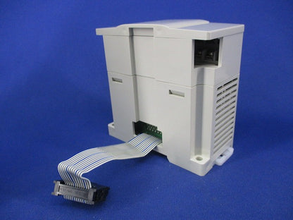 入出力混合ブロック FX2N-8ER