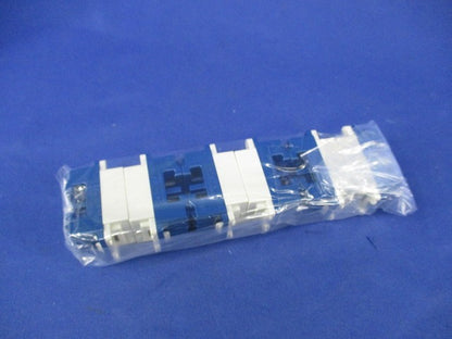 テレホンモジュラジャック6極4心(6個入) WNT15649