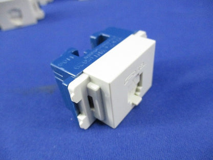 埋込テレホンモジュラジャック(6極2心)(6個入) WNT15629