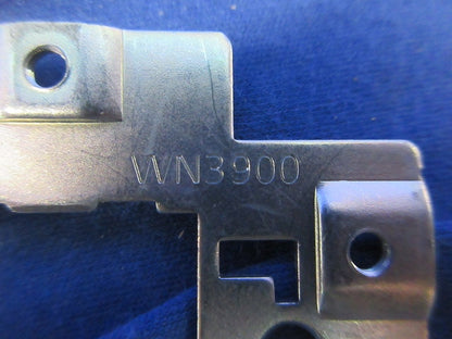 ミニ埋込取付枠(12個入) WN3900