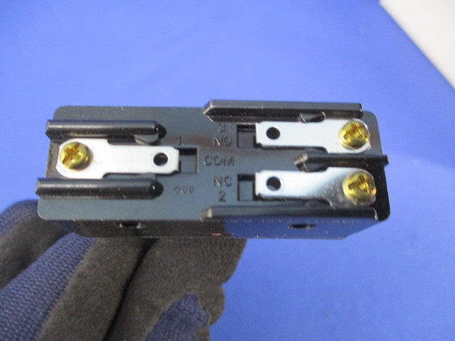 一般用基本スイッチ(10個入) Z-15HNJS55