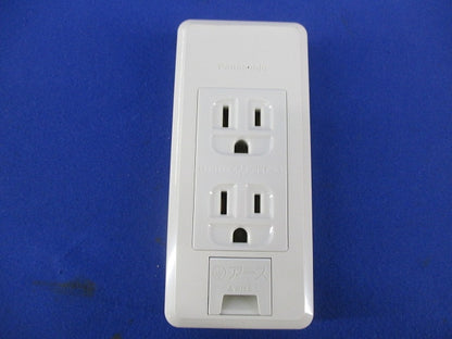 露出アースターミナル付ダブルコンセントセット(混在4個入)(変色・汚れ有) WKS117他