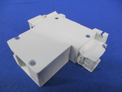 サーキットプロテクタ1P2A CP30-BA